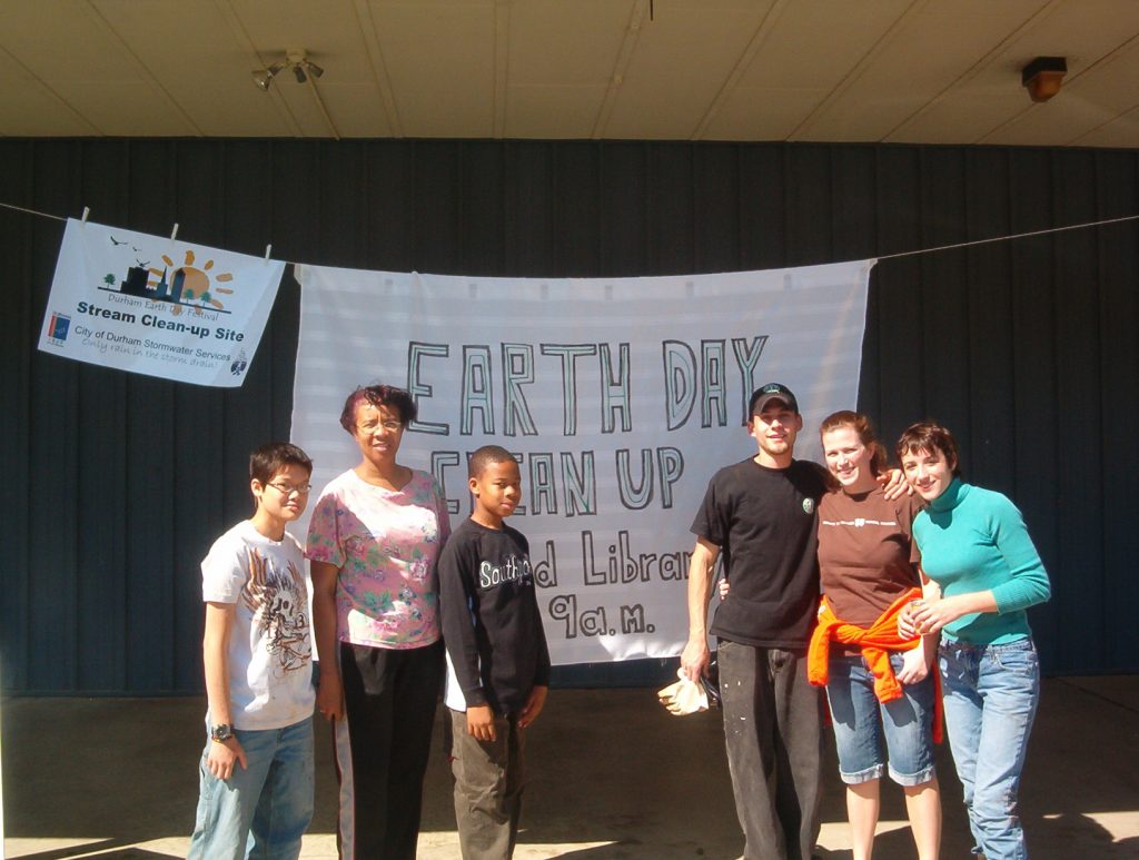 one of the clean-up teams on earth day 2007